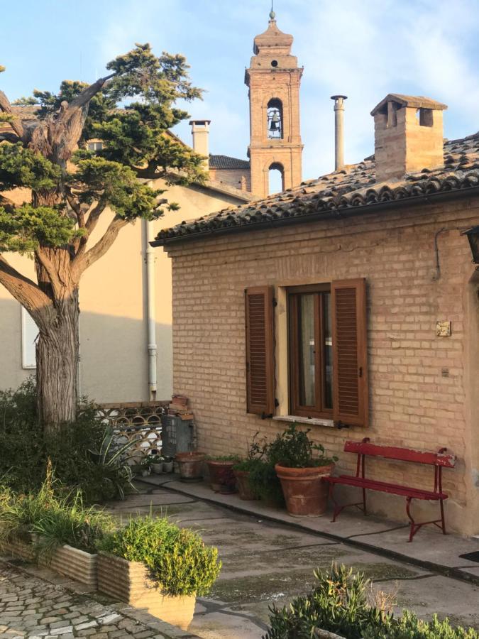 La Trave Bed & Breakfast Montecosaro  Екстериор снимка